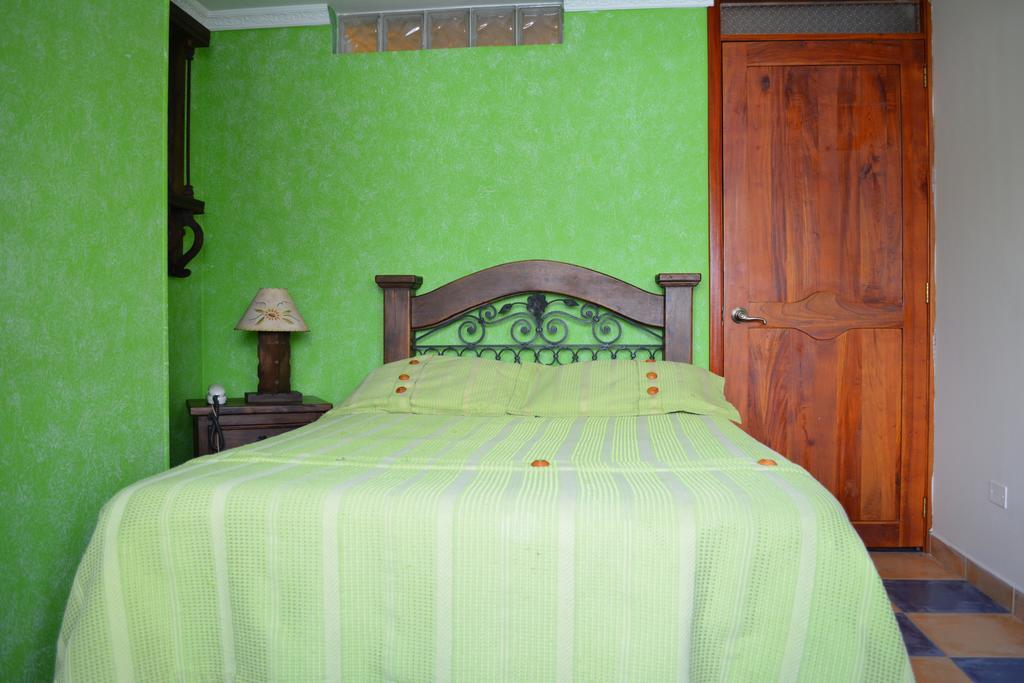 Hotel Casa Colonial 圣罗莎德卡瓦尔 客房 照片