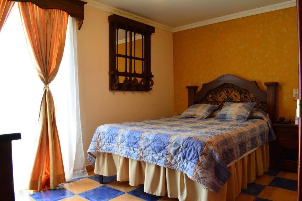 Hotel Casa Colonial 圣罗莎德卡瓦尔 外观 照片